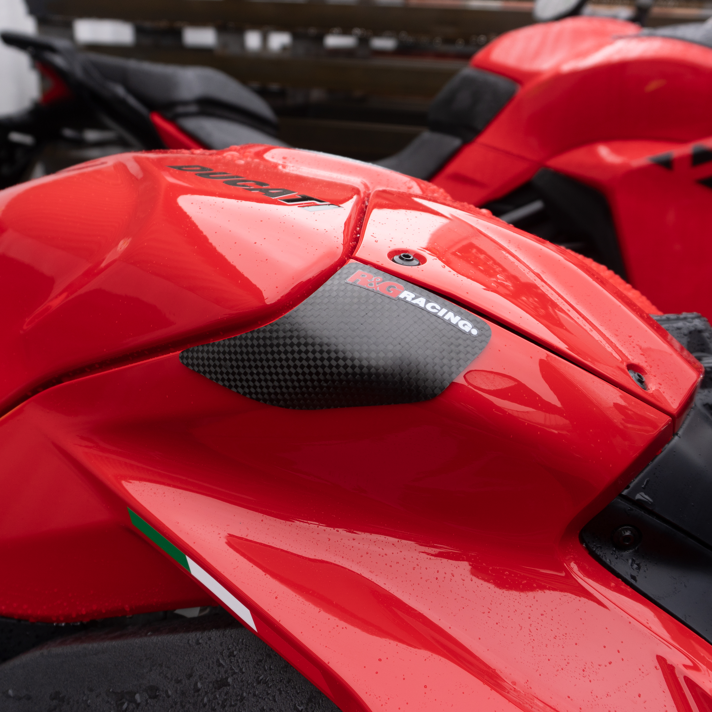 R&G Racing Tank Sliders (matt finish) for Ducati Panigale V4 / S (2022+) R / SP (2023+) R&G Racing Tank Sliders (matt finish) for Ducati Panigale V4 / S (2022+) R / SP (2023+)